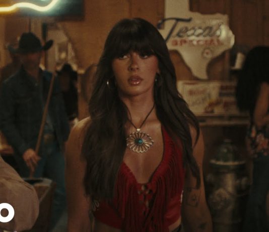 Ella Langley – Choosin’ Texas (Official Video)